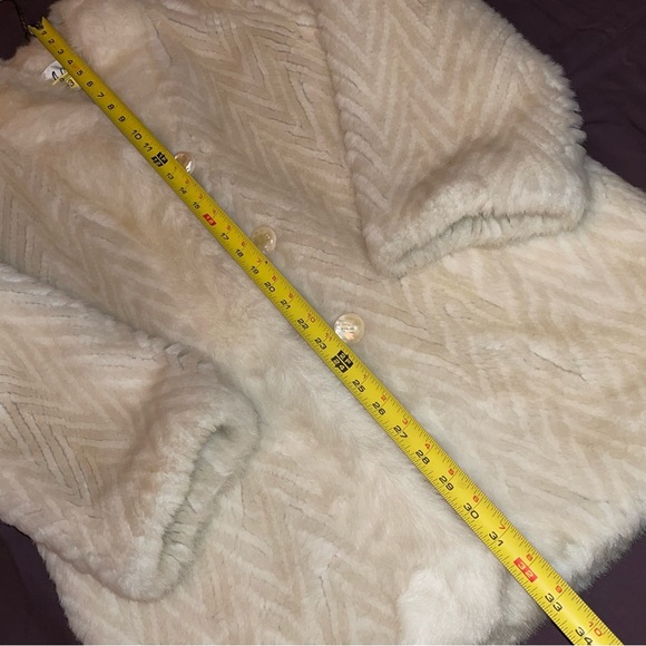 ᪥ Vintage Lilyan’s Philadelphia Sportowne Fur Coat ᪥ - Picture 11 of 12